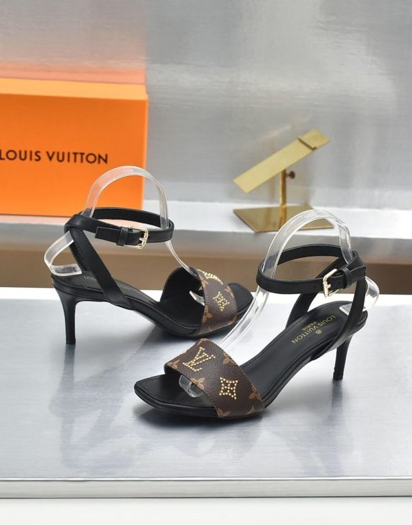 New Arrival Women LV Shoes 219