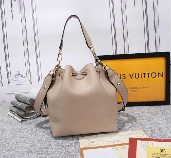 New Arrival L*V Handbag 740