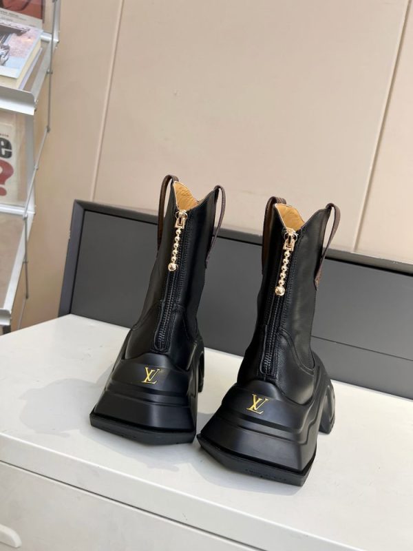 New Arrival Women LV Shoes 304