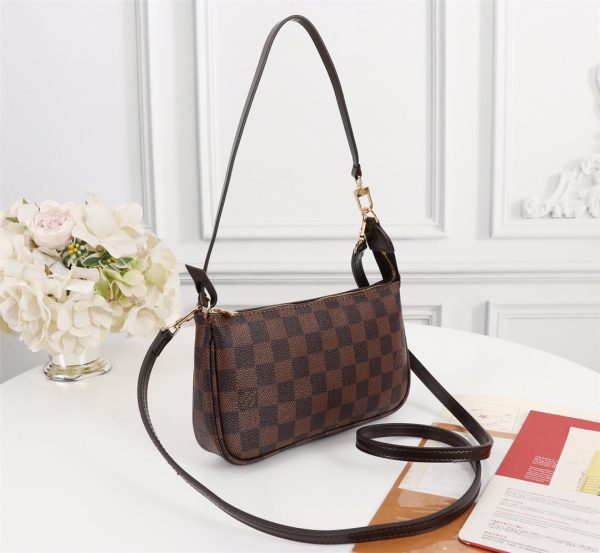 New Arrival L*V Handbag 596