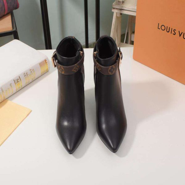 New Arrival Women LV Shoes 032