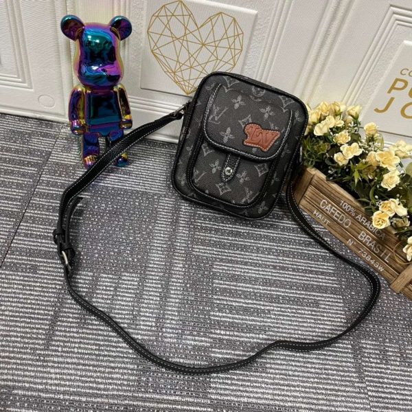 New Arrival L*V Handbag 950