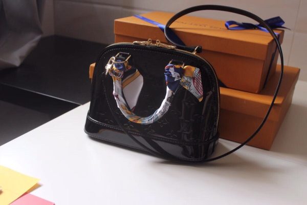 New Arrival L*V Handbag 625