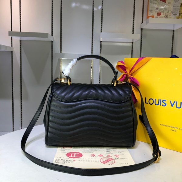 New Arrival L*V Handbag 682