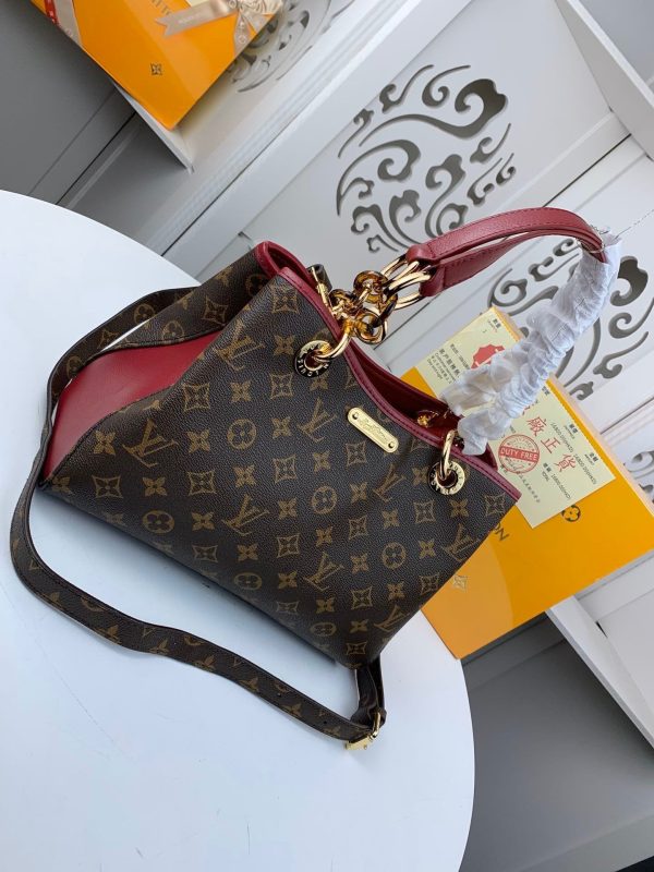 New Arrival L*V Handbag 236