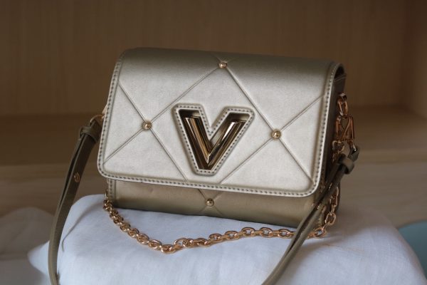 New Arrival L*V Handbag 784