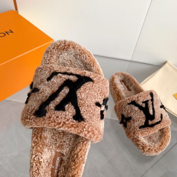 New Arrival Women LV Shoes 334