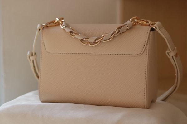 New Arrival L*V Handbag 902