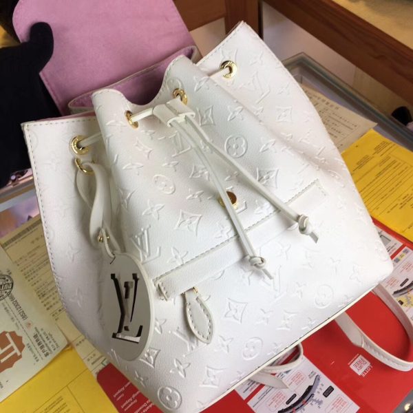 New Arrival L*V Handbag 420