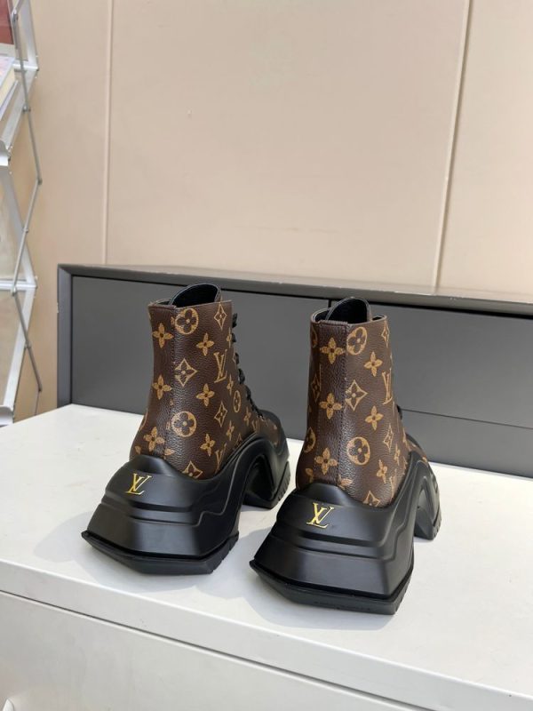 New Arrival Women LV Shoes 313