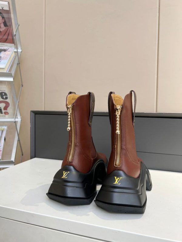 New Arrival Women LV Shoes 306