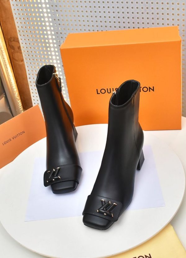 New Arrival Women LV Shoes 299