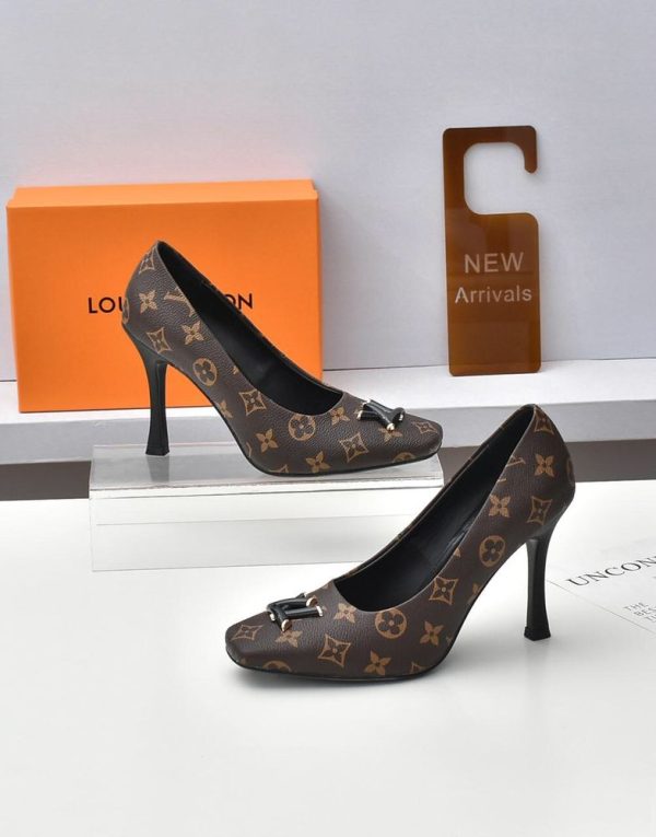 New Arrival Women LV Shoes 217