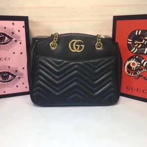 New Arrival GG medium shoulder bag 01