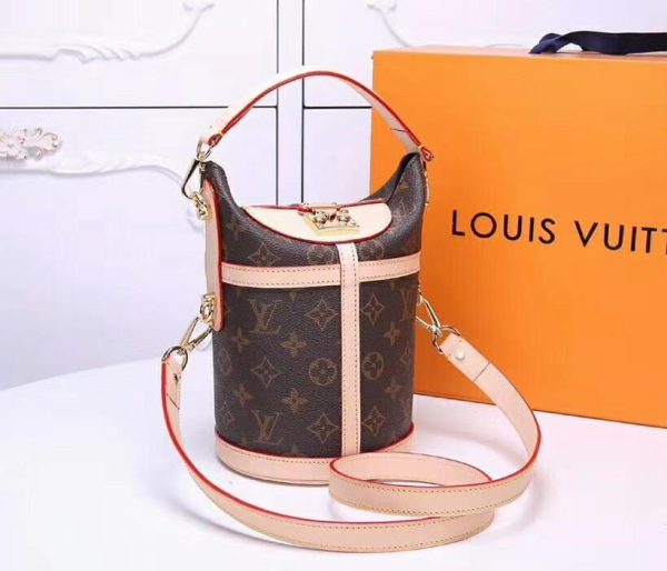 New Arrival L*V Handbag 55