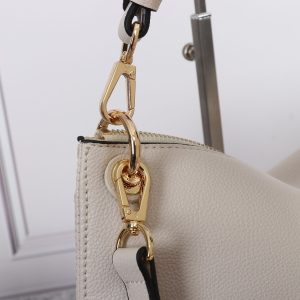 New Arrival L*V Handbag 615