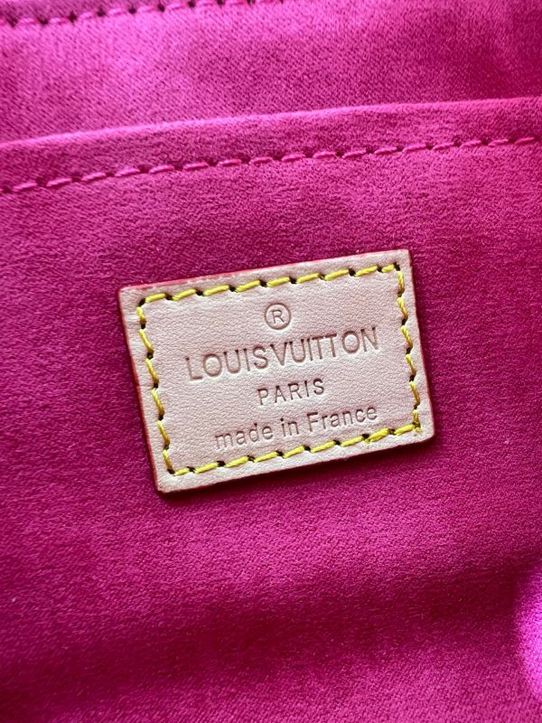 New Arrival L*V Handbag 877 – SOLD OUT!!!