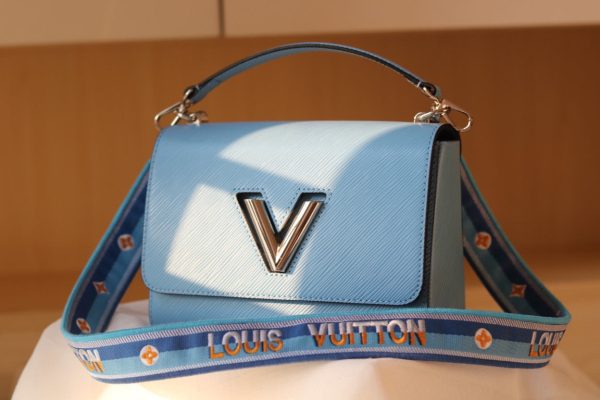 New Arrival L*V Handbag 623