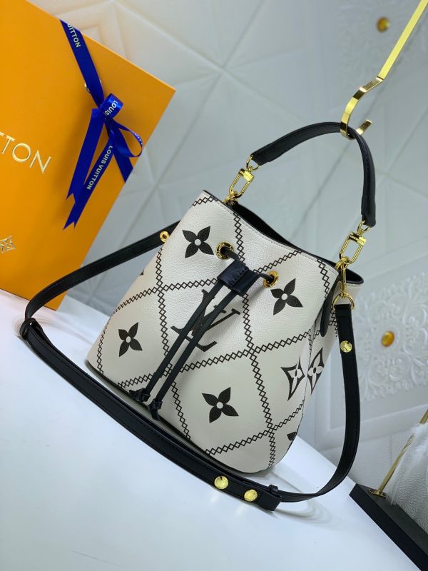 New Arrival L*V Handbag 775