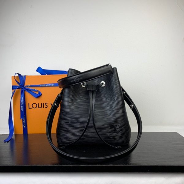 New Arrival L*V Handbag 285