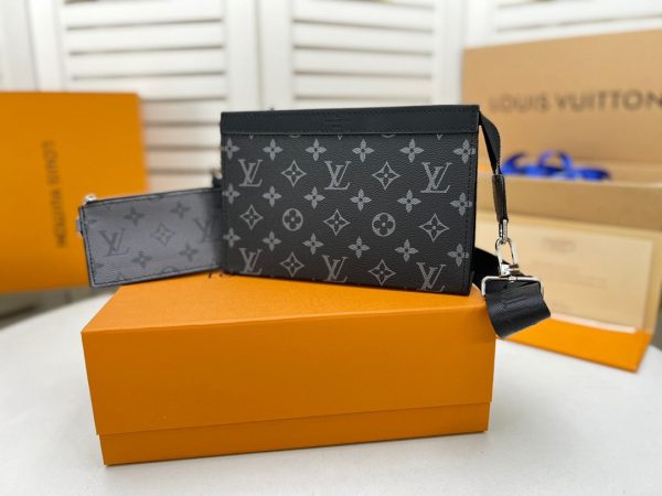 New Arrival L*V Handbag 824