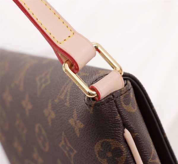 New Arrival L*V Handbag 243