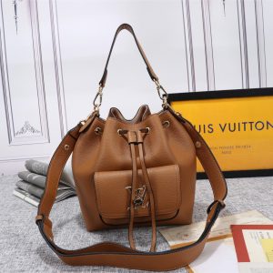 New Arrival L*V Handbag 740