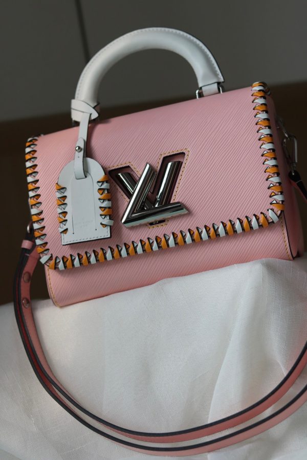 New Arrival L*V Handbag 623