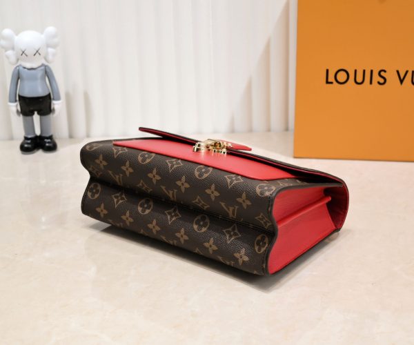 New Arrival L*V Handbag 815