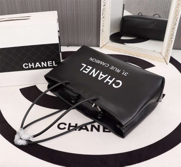 New Arrival CN HandBag 650