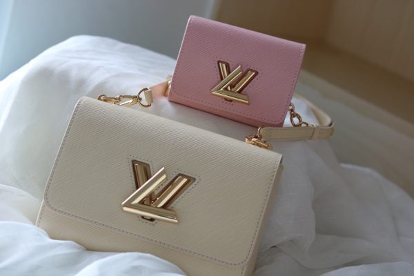 New Arrival L*V Handbag 901