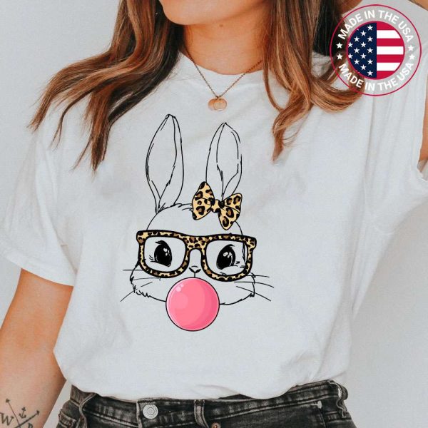 Bunny Face With Glasses Leopard Print Happy Easter Day Women T-Shirt