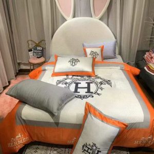 Hermes Paris Luxury Brand Type Bedding Sets 061