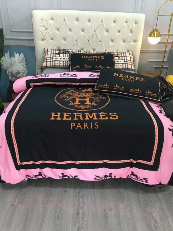 Hermes Paris Luxury Brand Type Bedding Sets 080