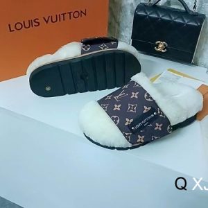 New Arrival Women LV Shoes 100