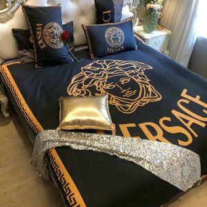 Luxury Brand Versace Type Bedding Sets 012