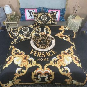 Luxury Brand Versace Type Bedding Sets 020