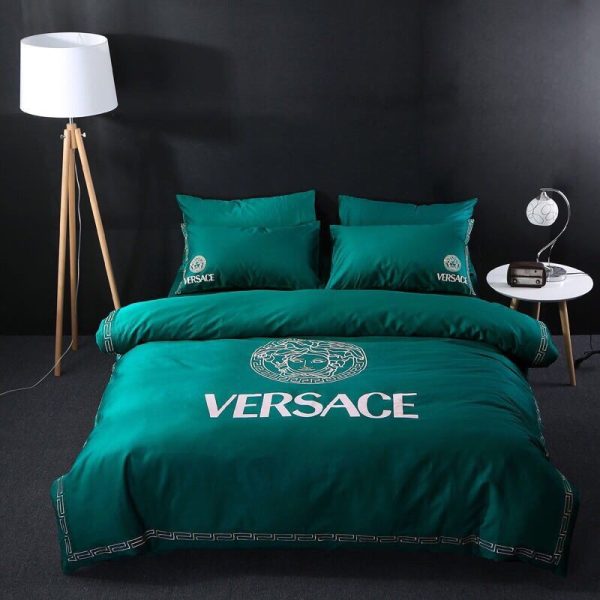 Luxury Brand Versace Type Bedding Sets 100