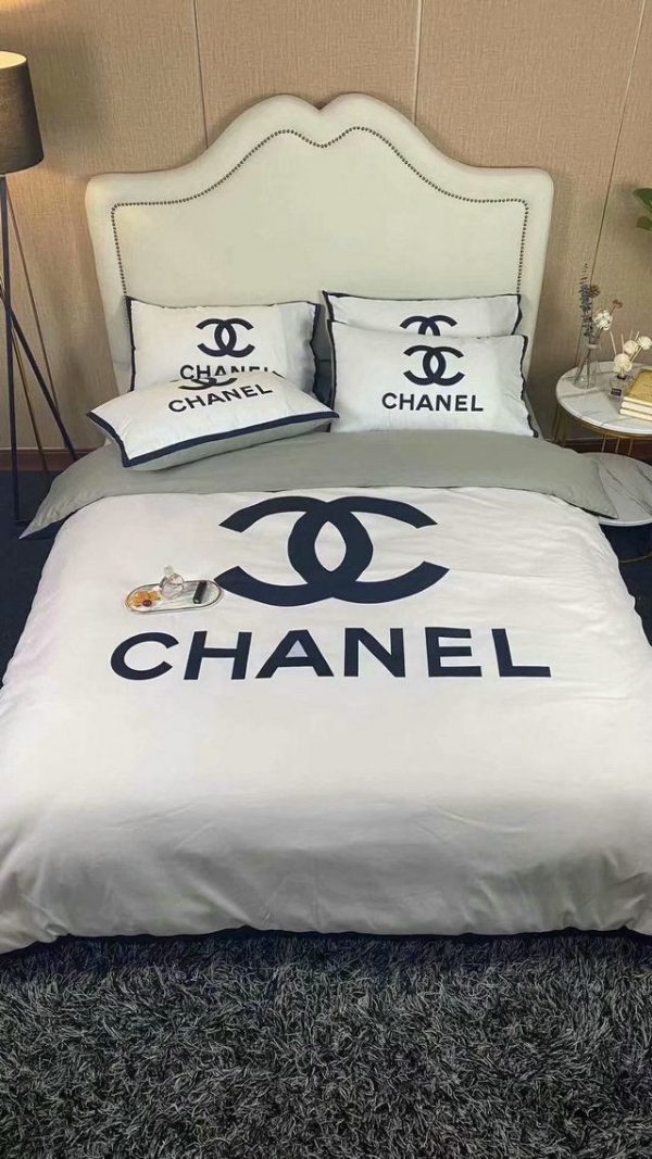 Luxury CN Type Bedding Sets Luxury Brand 183