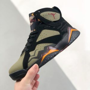 New Arrival AJ 7 Retro DN9782 001 2