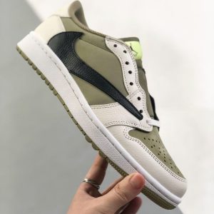 New Arrival First Look At The Travis Scott x Air Jordan 1 Low 3