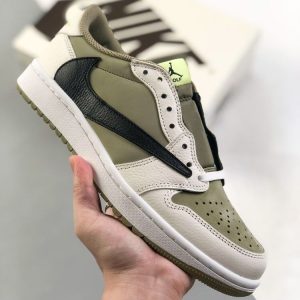 New Arrival First Look At The Travis Scott x Air Jordan 1 Low 6