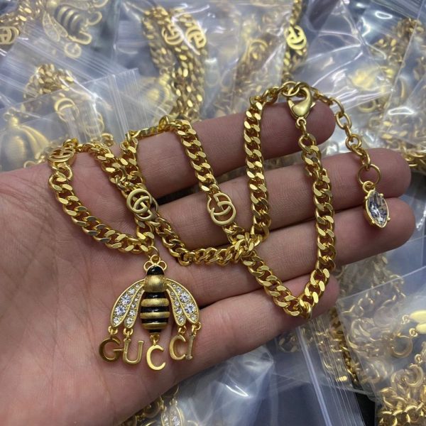 New Arrival Gucci Gold Necklace Women 121