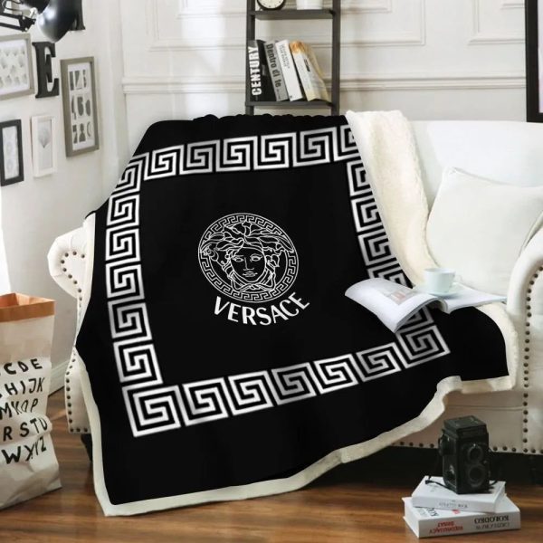 White Pattern Versace Blanket 045