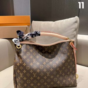 New Arrival CN Handbag C366