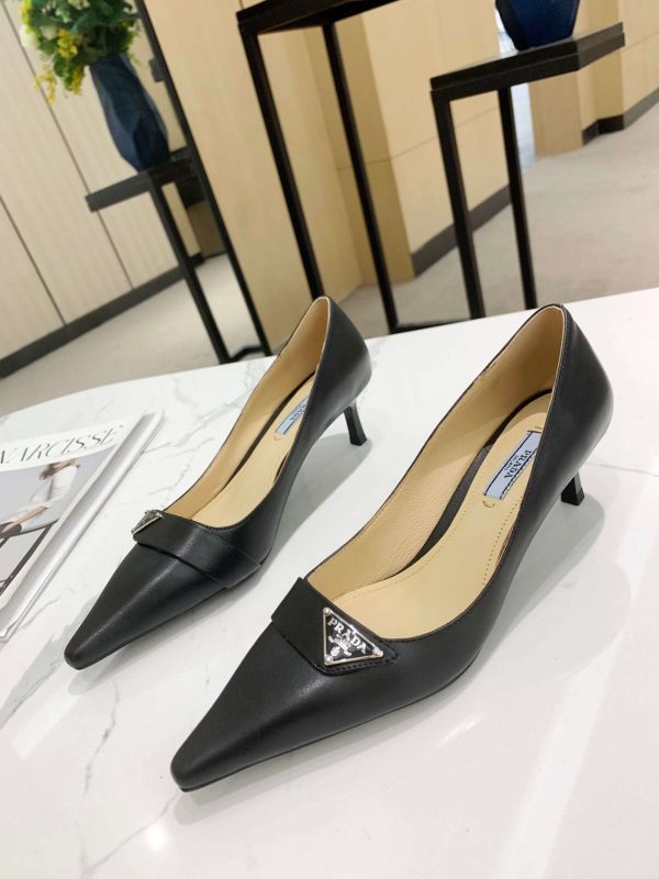 New Arrival Women Prada Shoes 002