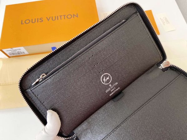 New Arrival LV Wallet H457