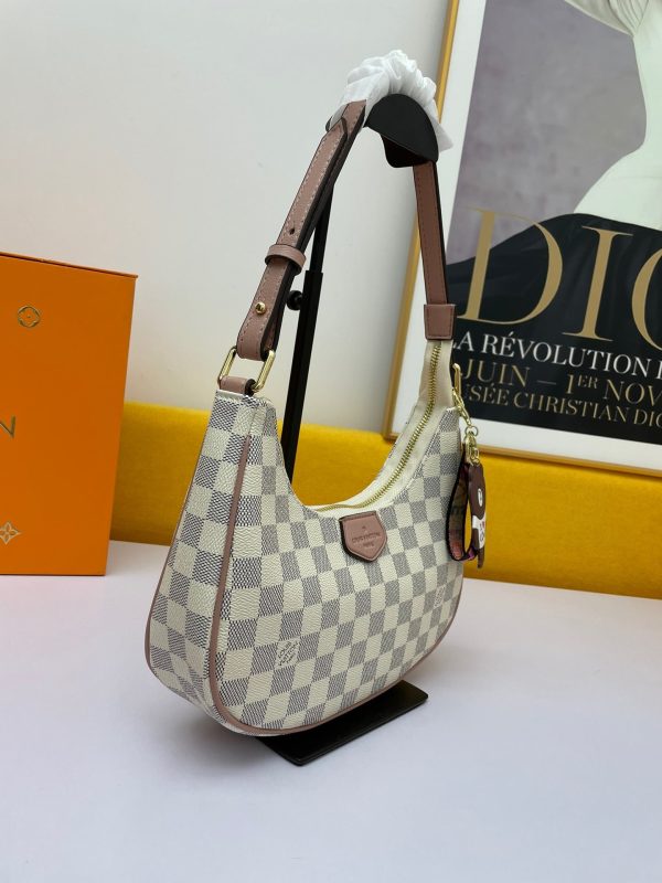 New Arrival L*V Handbag 679