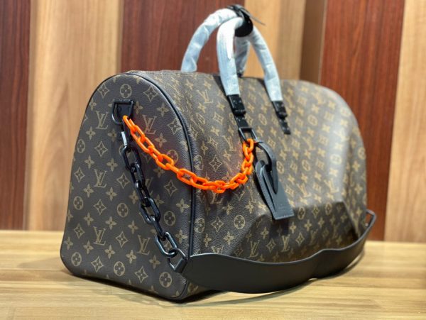 New Arrival L*V Handbag 687