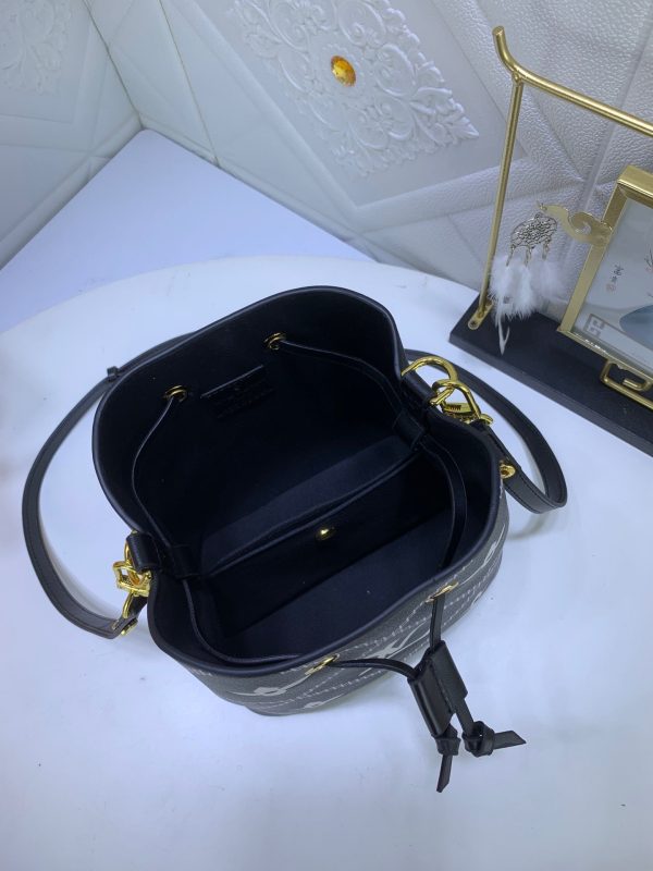 New Arrival L*V Handbag 775